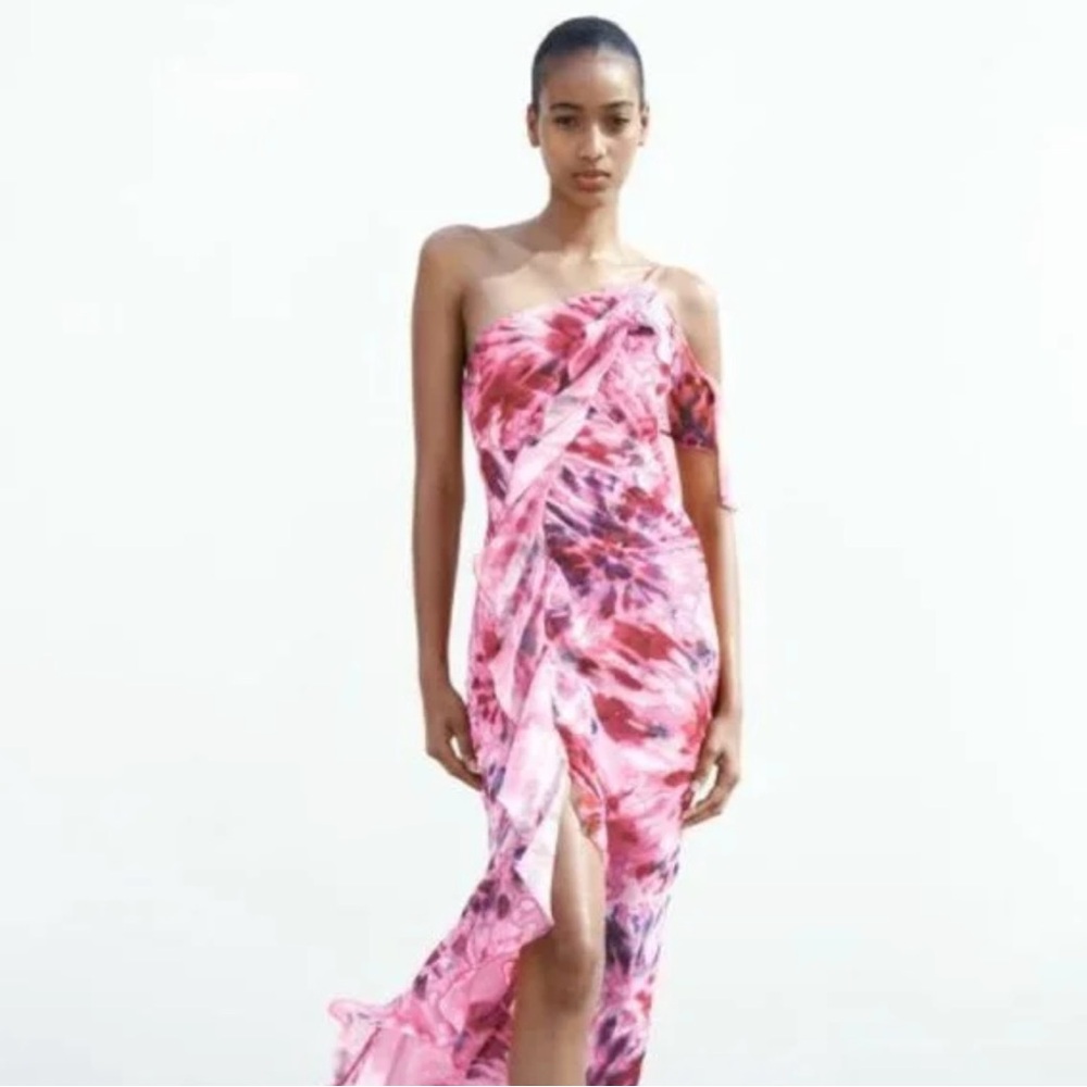 Zara Women’s Ruffle Dress NWT